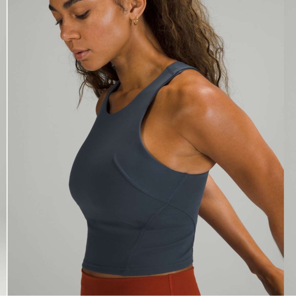 🍋 lululemon athletica Iron Blue invigorate top